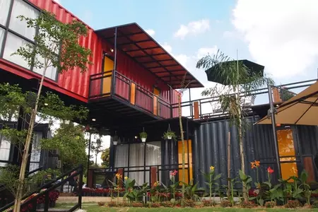 casa_container_1.jpg
